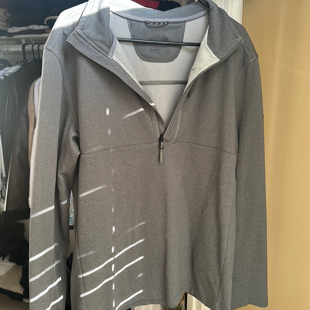 North Face fleece pullover